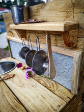 Load image into Gallery viewer, Pressed Tin Panel per 600mm