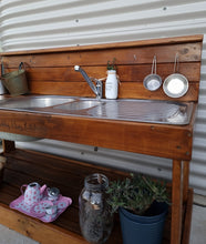 Load image into Gallery viewer, Timber Finishing ~ Oil Application