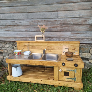 Children's Mud Kitchen ~ Stove Top