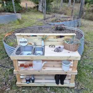 Potting Bench Gardening Station