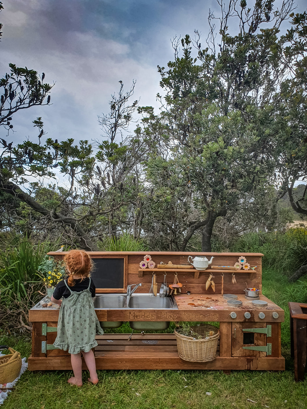 Children's Mud Kitchen, Outdoor Play Kitchen, Double Oven Door & Stove Top, Hardwood