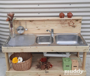 Children's Mud Kitchen