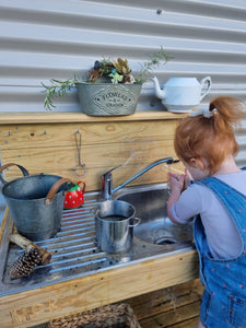 Mini Mud Kitchen ~ Play Kitchen