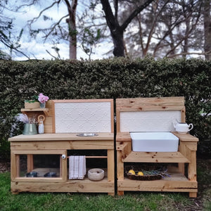 Little Hipster Kitchens Water Table