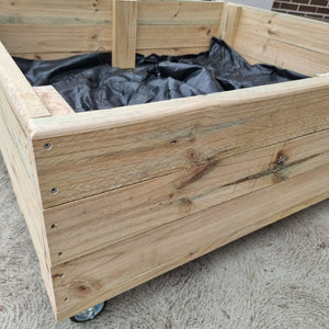 Sandpit Planter Box With Mess Deck Lid on Wheels