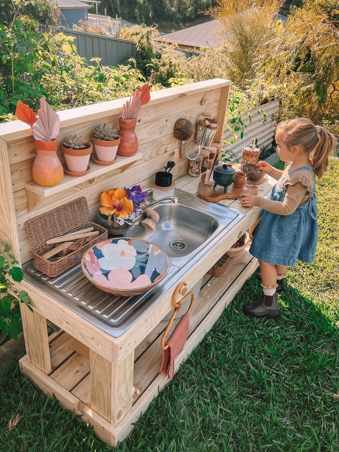 https://www.muddyplaykitchens.com.au/cdn/shop/products/IMG_20220610_150116_553_1170x.jpg?v=1707201671